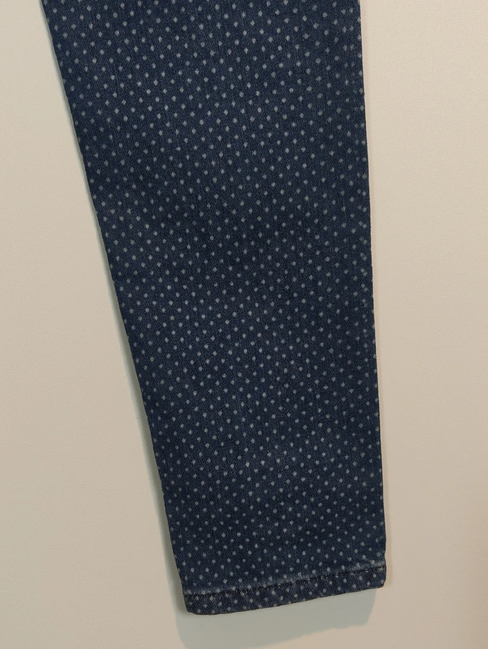 MICHAEL KORS Navy Polka Dot Skinny Jeans Medium Wash Size 4